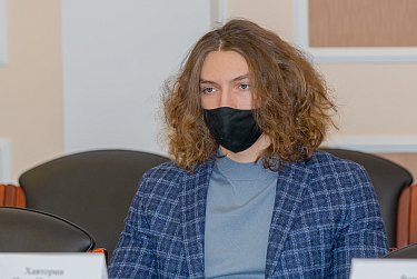 Молодежный парламент на экваторе